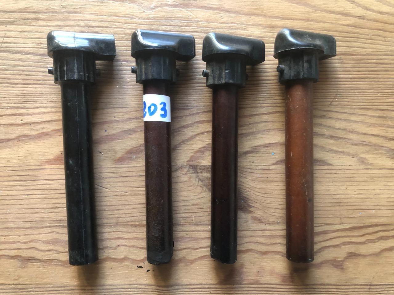 4 Pipes d'allumage pour Peugeot 203 LesAnciennes.com