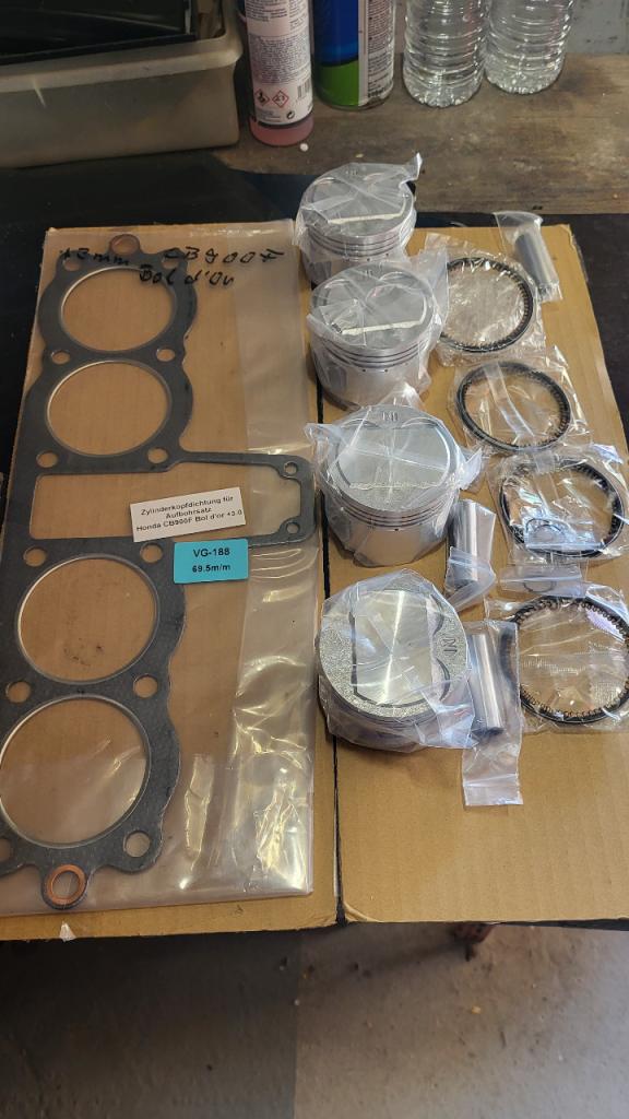 Kit HONDA CB 900 F Bol D'or LesAnciennes.com