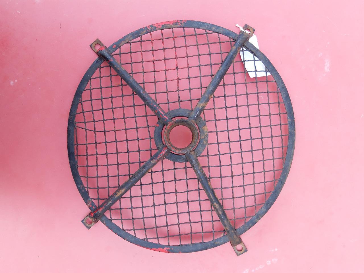 Grille de ventilateur CITROEN 2CV LesAnciennes.com