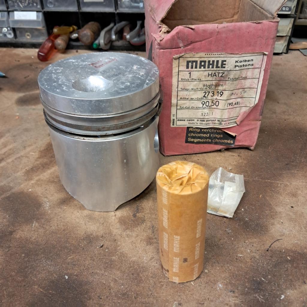 Piston segment 90,48mm moteur HATZ LesAnciennes.com