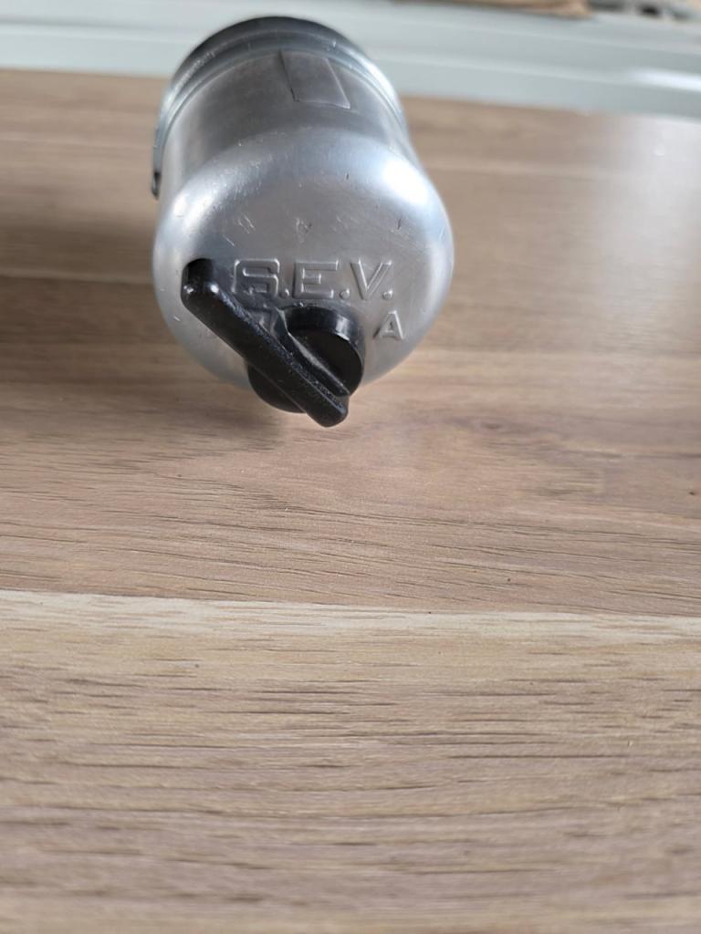 Moteur essuie glace CITROEN Traction 11 BL LesAnciennes.com