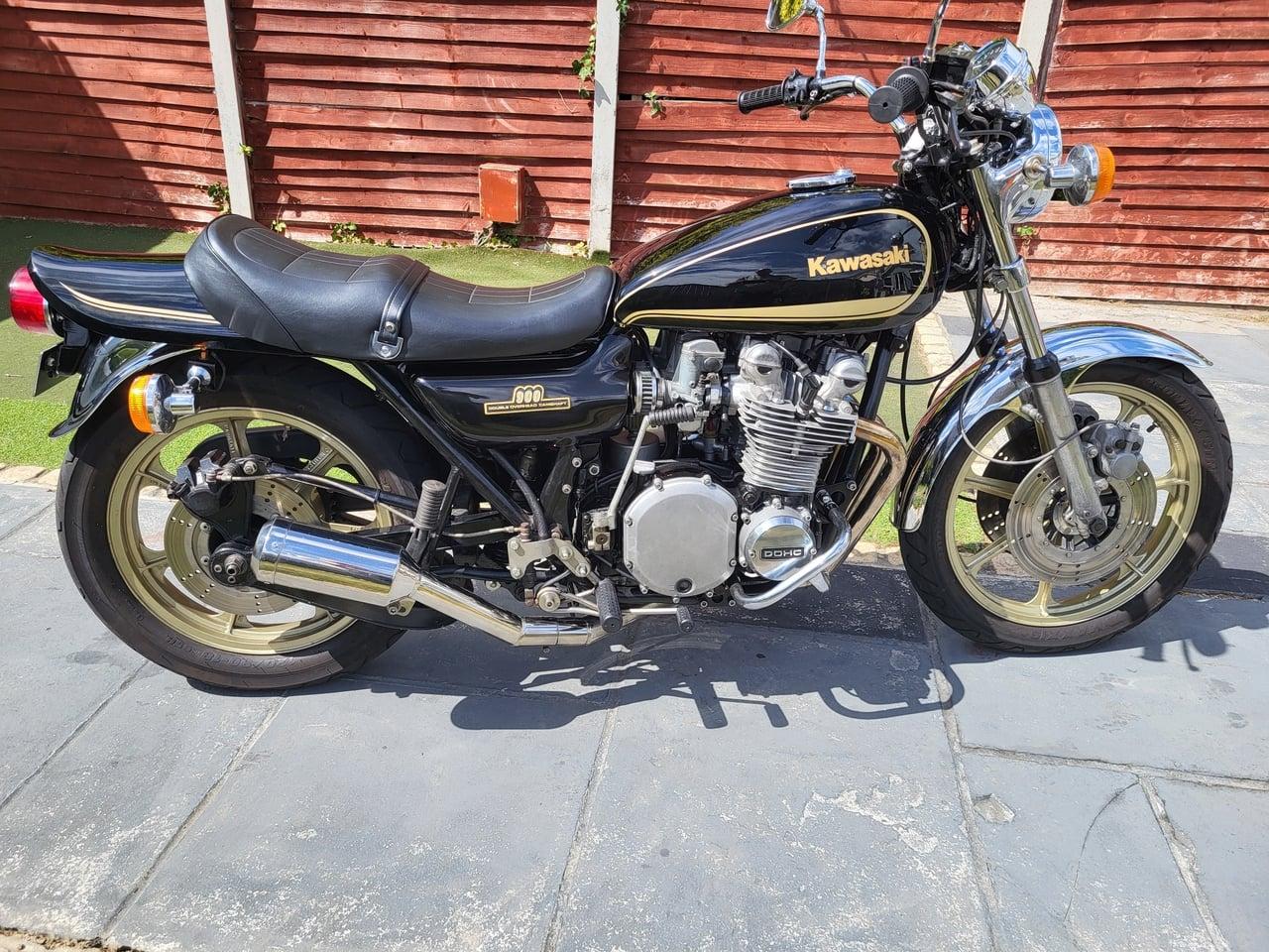 1975 Kawasaki Z1 900 LesAnciennes.com