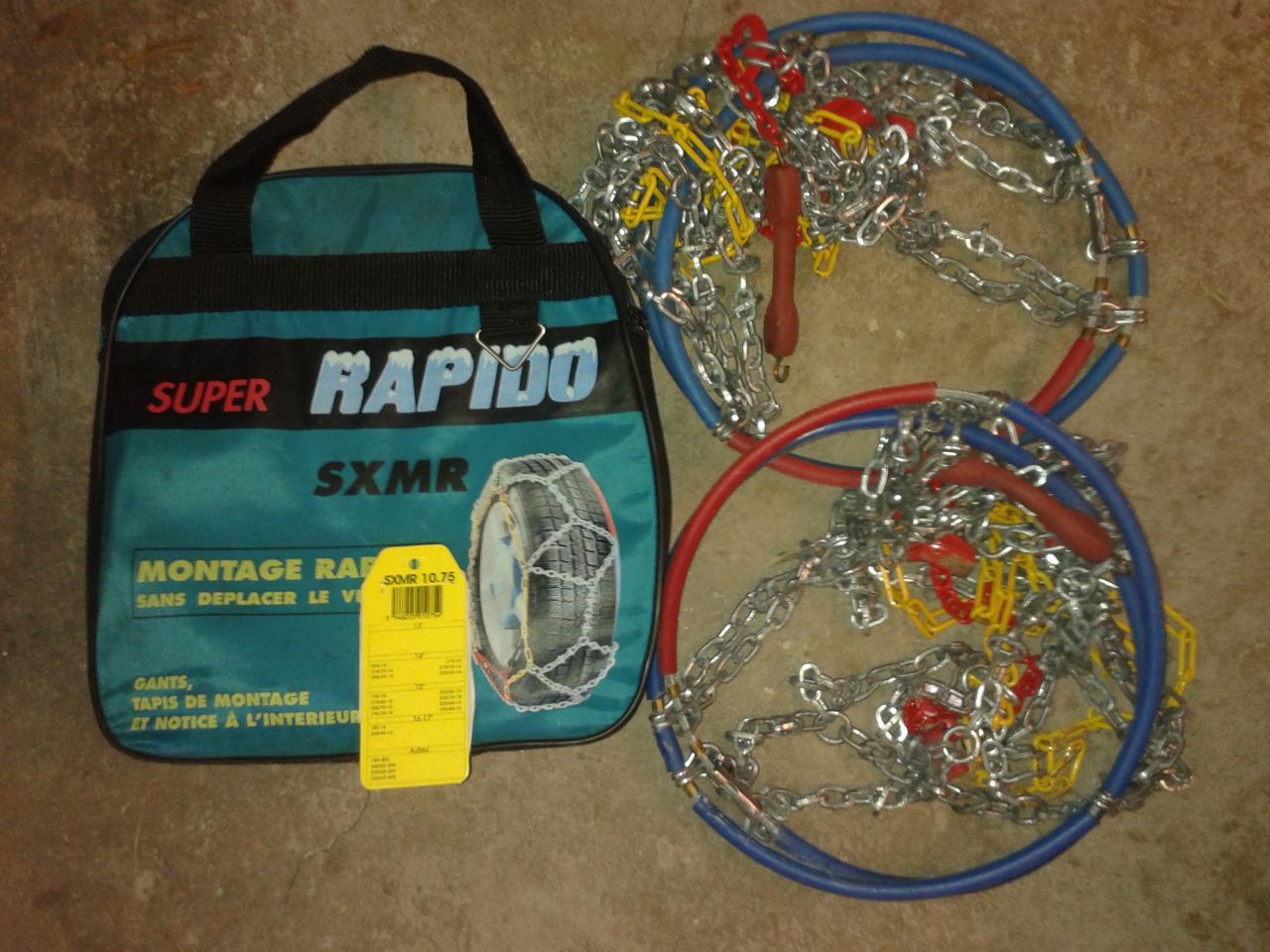 JEU DE CHAÎNES A NEIGE 14 à 17 POUCES LesAnciennes.com