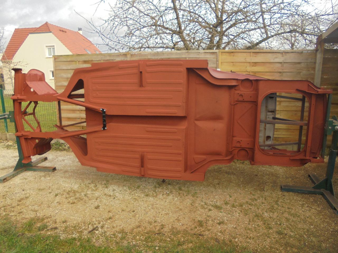 Soubassement PEUGEOT 203 LesAnciennes.com