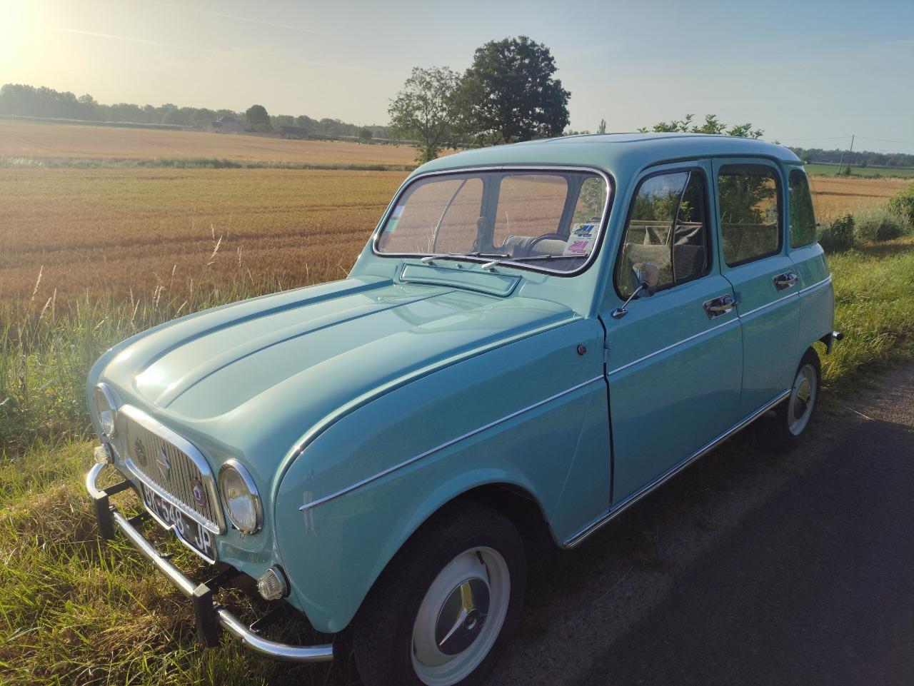RENAULT 4L (R4L) - 1962 LesAnciennes.com