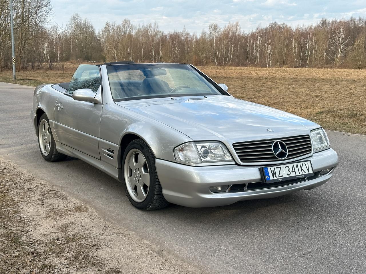 1998 Mercedes-Benz SL 500 (R129) LesAnciennes.com
