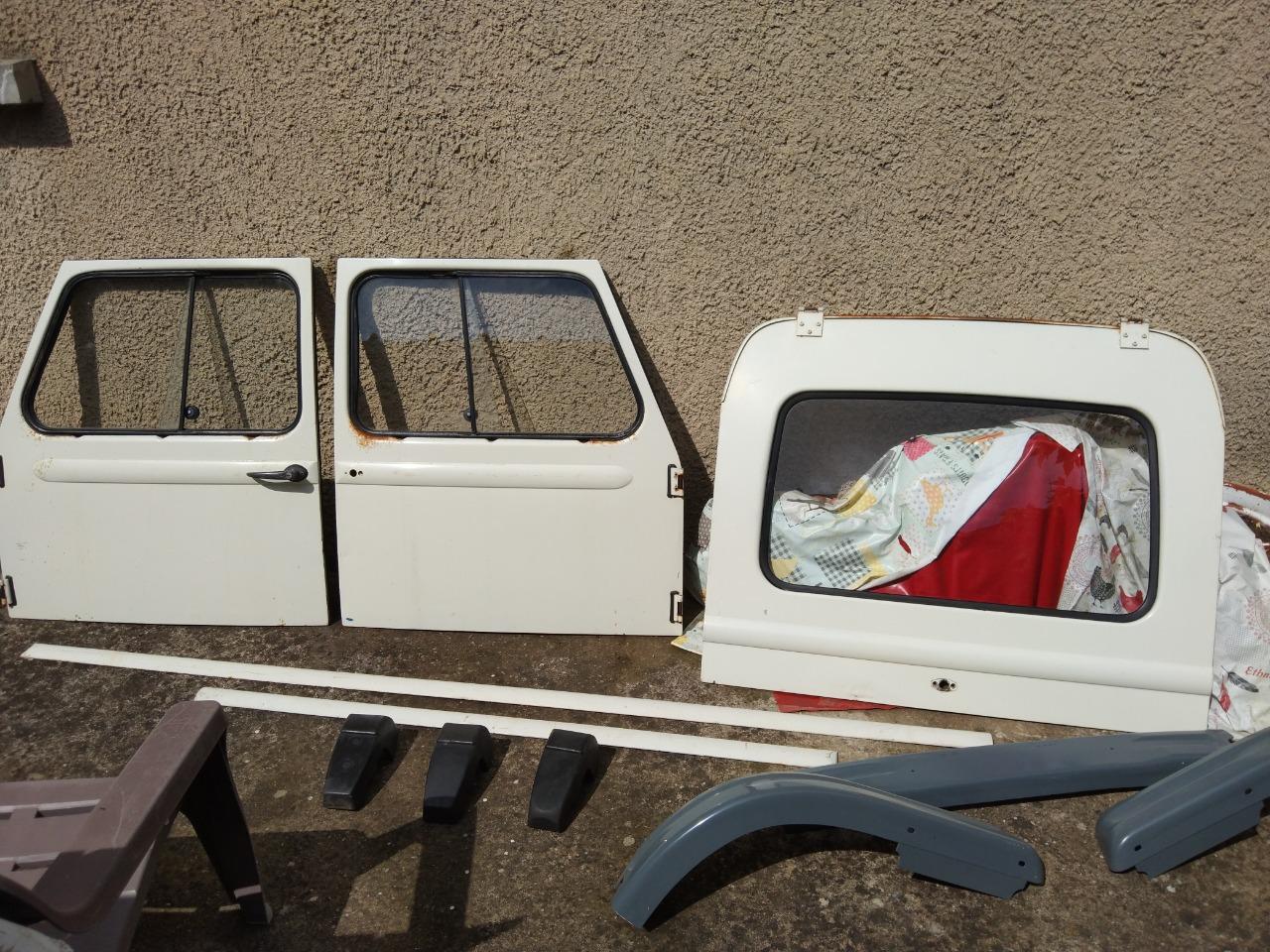 Portes RENAULT RENAULT ESTAFETTE LesAnciennes.com