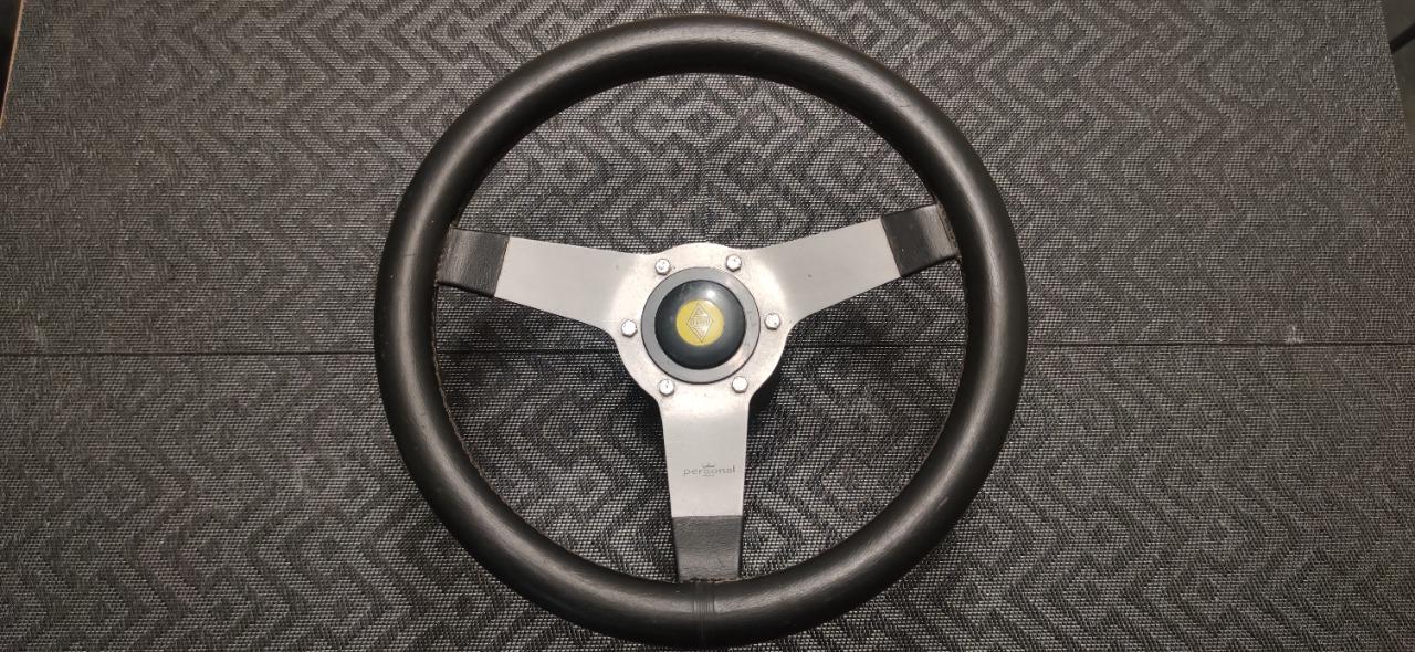 Volant sport RENAULT 4 5 6 8 10 12 17 ... LesAnciennes.com