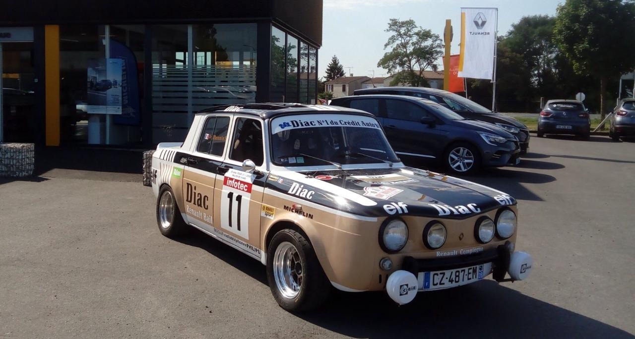 Cales alu gros freins ventilés R8 Gordini LesAnciennes.com