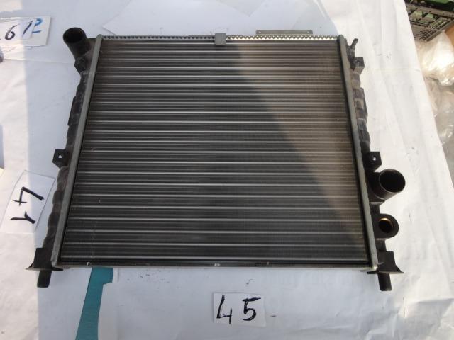 Radiateur pour Alfa Romeo Alfa 75 et Alfa 90 LesAnciennes.com