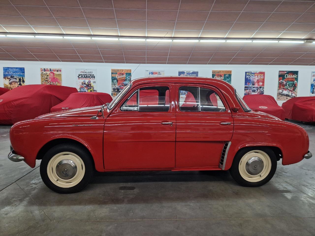 RENAULT Dauphine R1090 - 1960 LesAnciennes.com