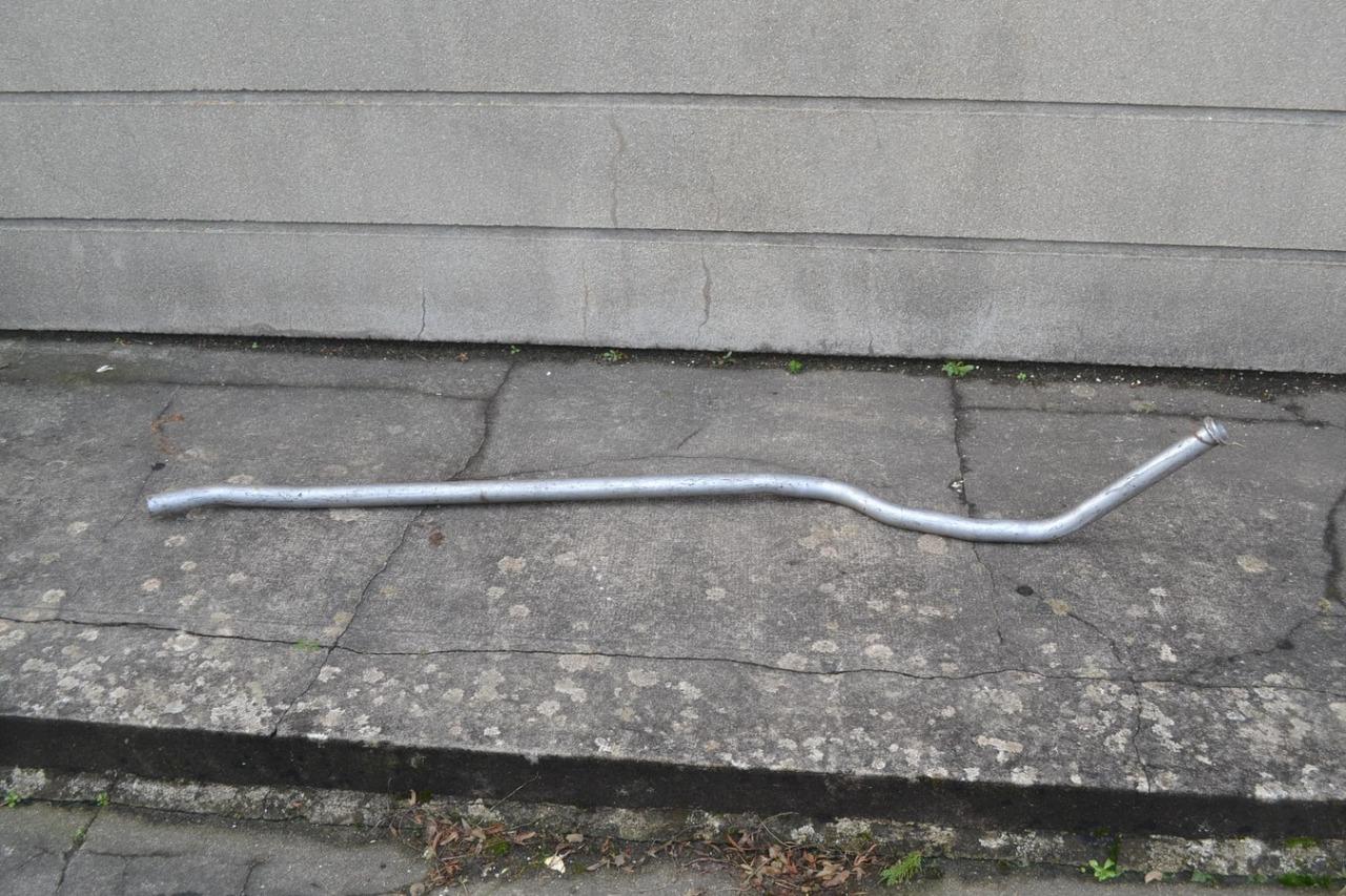 Tuyau AV PEUGEOT 504 essence 1977 à 07/1979, neuf LesAnciennes.com