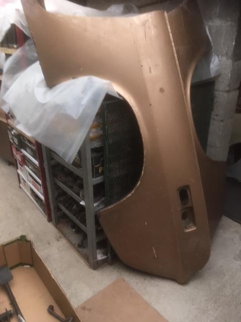 Aile ARG VOLVO 1800 ES LesAnciennes.com