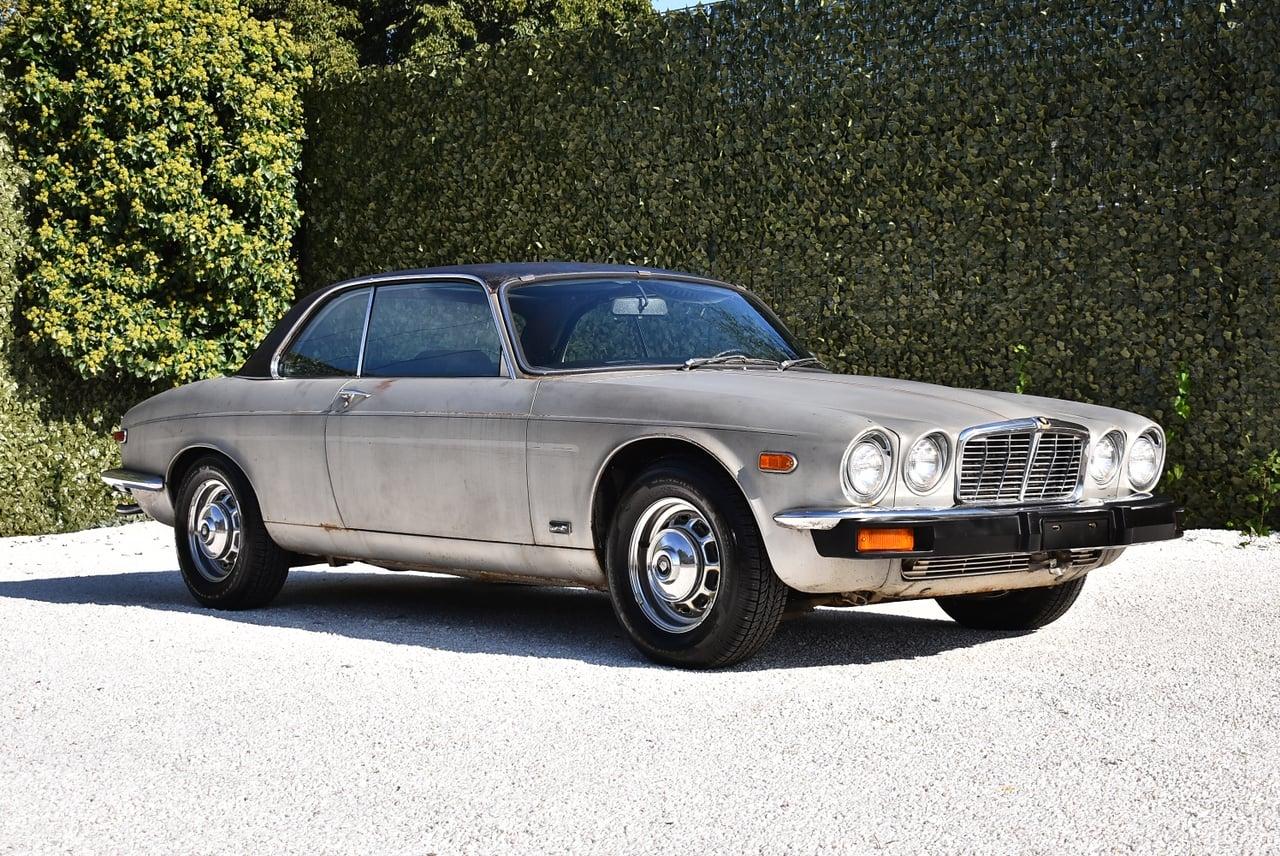 1975 Jaguar XJ6C Coupe 4,2L LesAnciennes.com