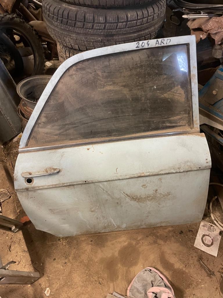 Porte PEUGEOT 204 LesAnciennes.com