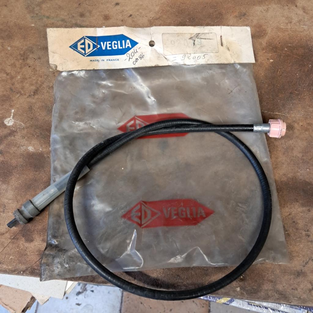 Cable compteur PEUGEOT 204 jusque 1970 neuf LesAnciennes.com