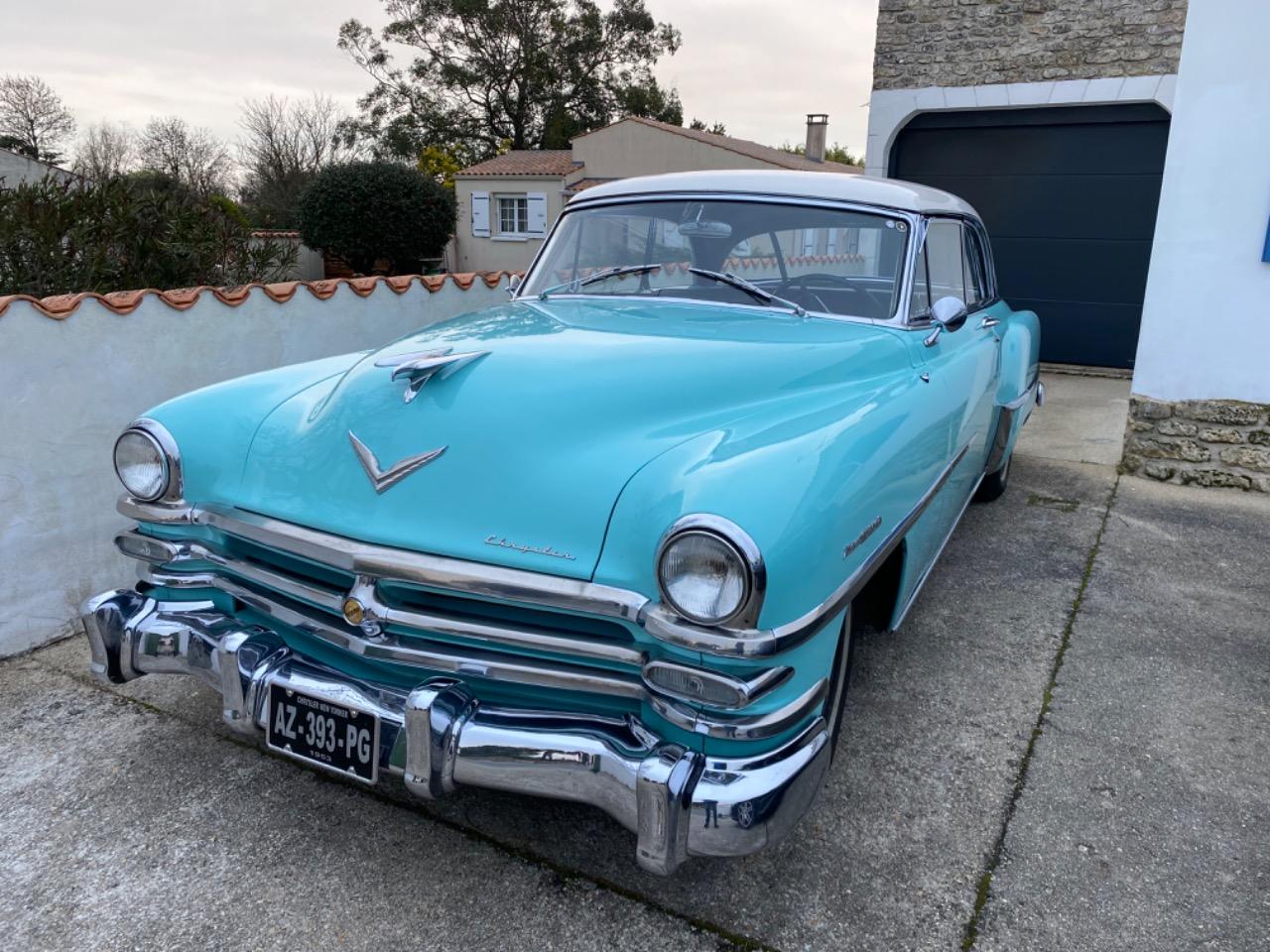 CHRYSLER New Yorker Coupe Newport - 1953 LesAnciennes.com