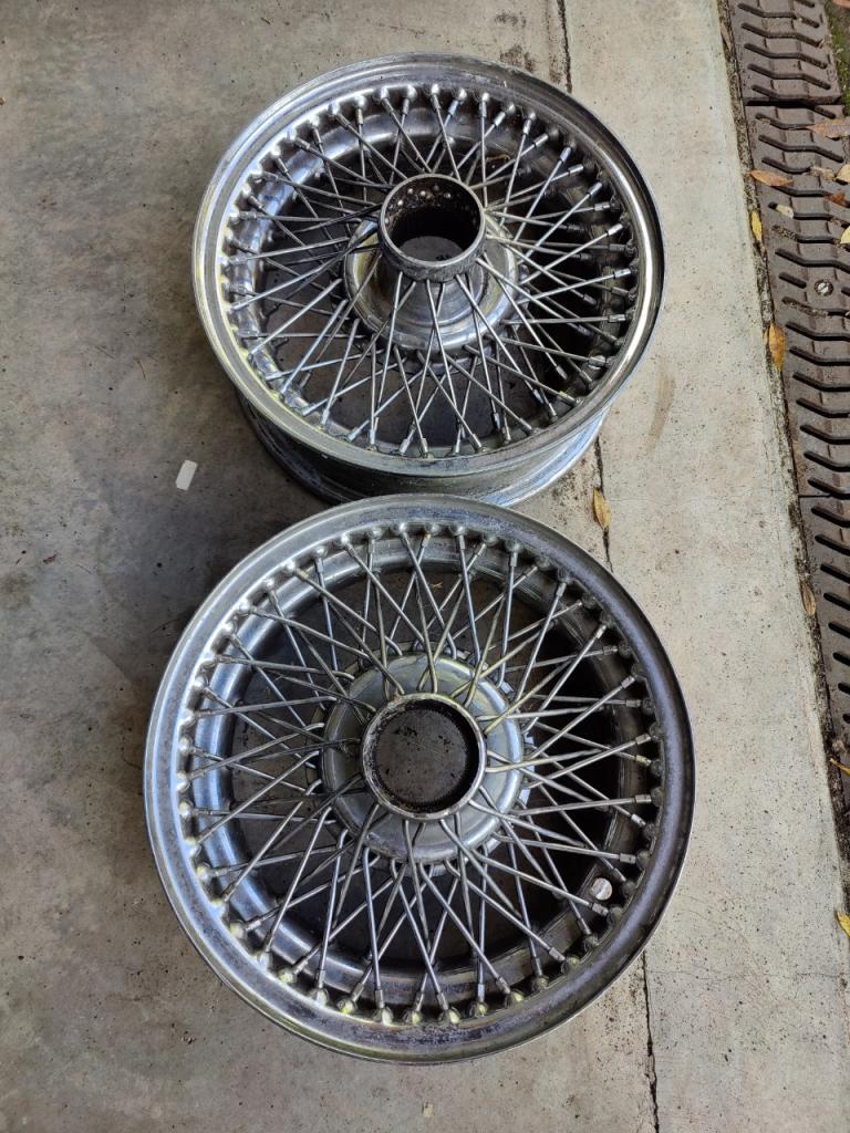 Jantes JAGUAR MK2 LesAnciennes.com