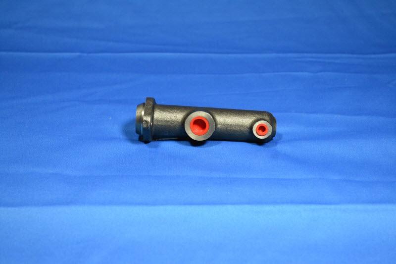 Maître cylindre de frein PEUGEOT 204 304 404, neuf LesAnciennes.com