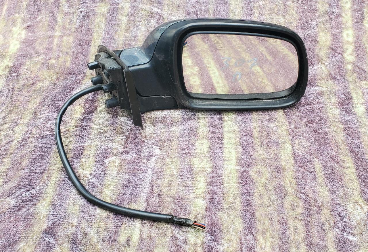 Rétroviseur électrique passager PEUGEOT 307 SW LesAnciennes.com