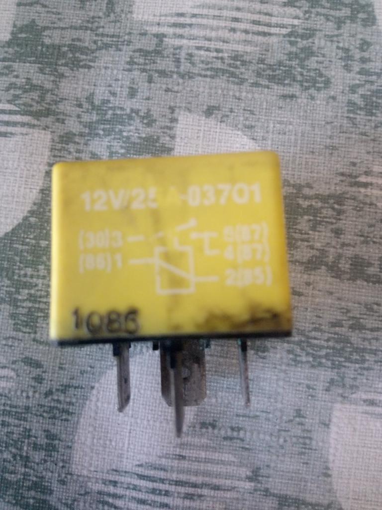Recherche pièces PEUGEOT 505 V6 cabriolet LesAnciennes.com