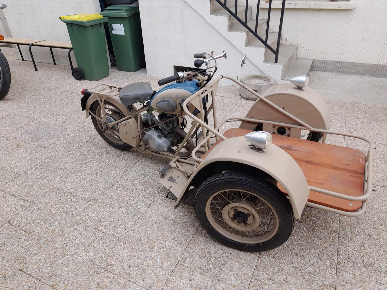 PEUGEOT 55 TN triporteur - 1954 LesAnciennes.com