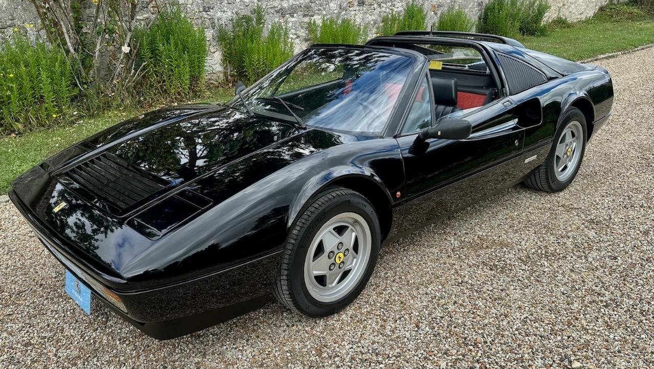 FERRARI 328 GTS - 1988 LesAnciennes.com