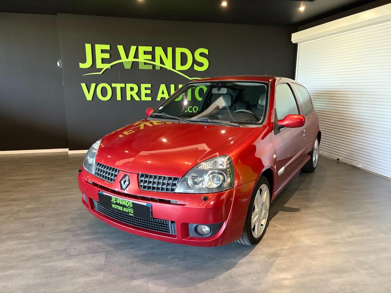RENAULT Clio RS 172cv - 2002 LesAnciennes.com