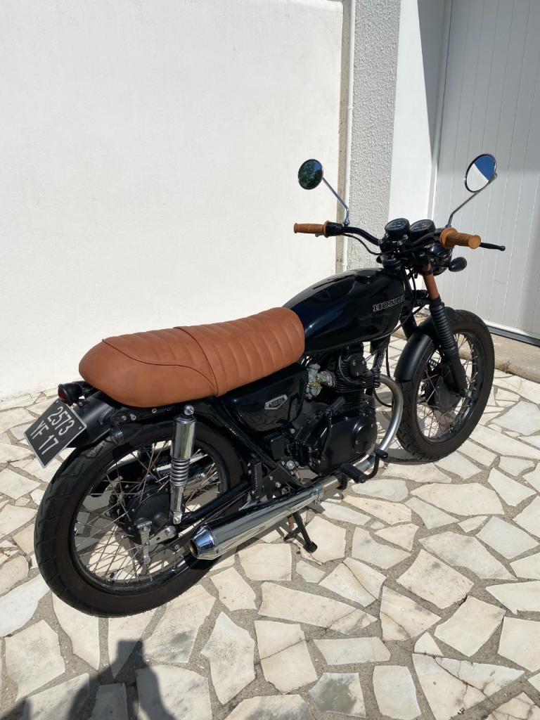 HONDA CB 125 - 1972 LesAnciennes.com