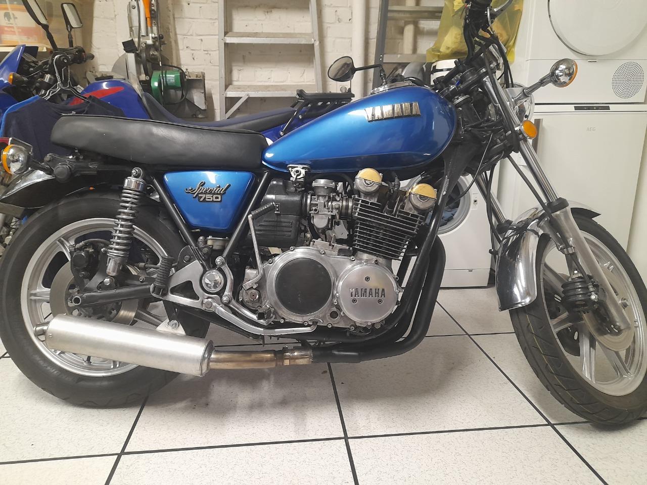 YAMAHA XS 750 - 1979 LesAnciennes.com