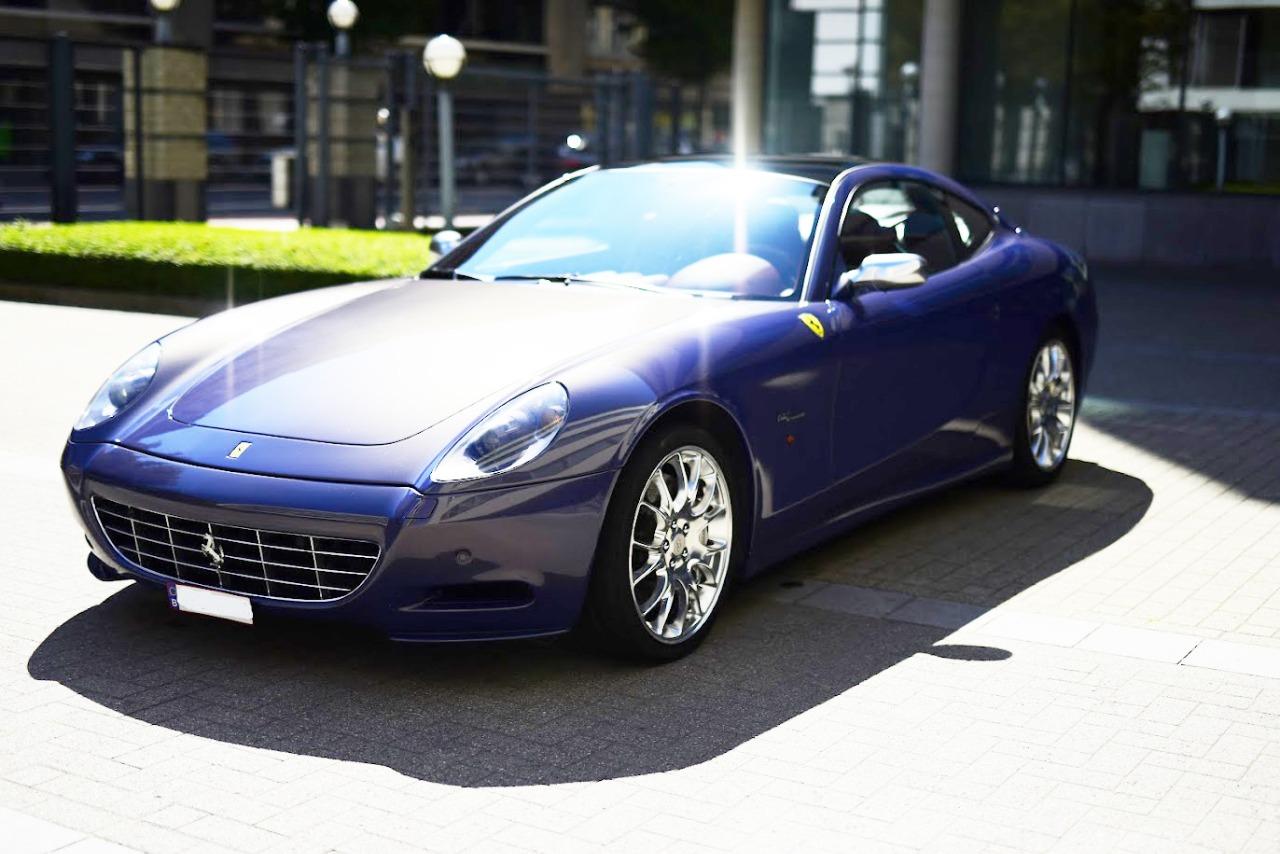 FERRARI 612 F1 One to One LesAnciennes.com