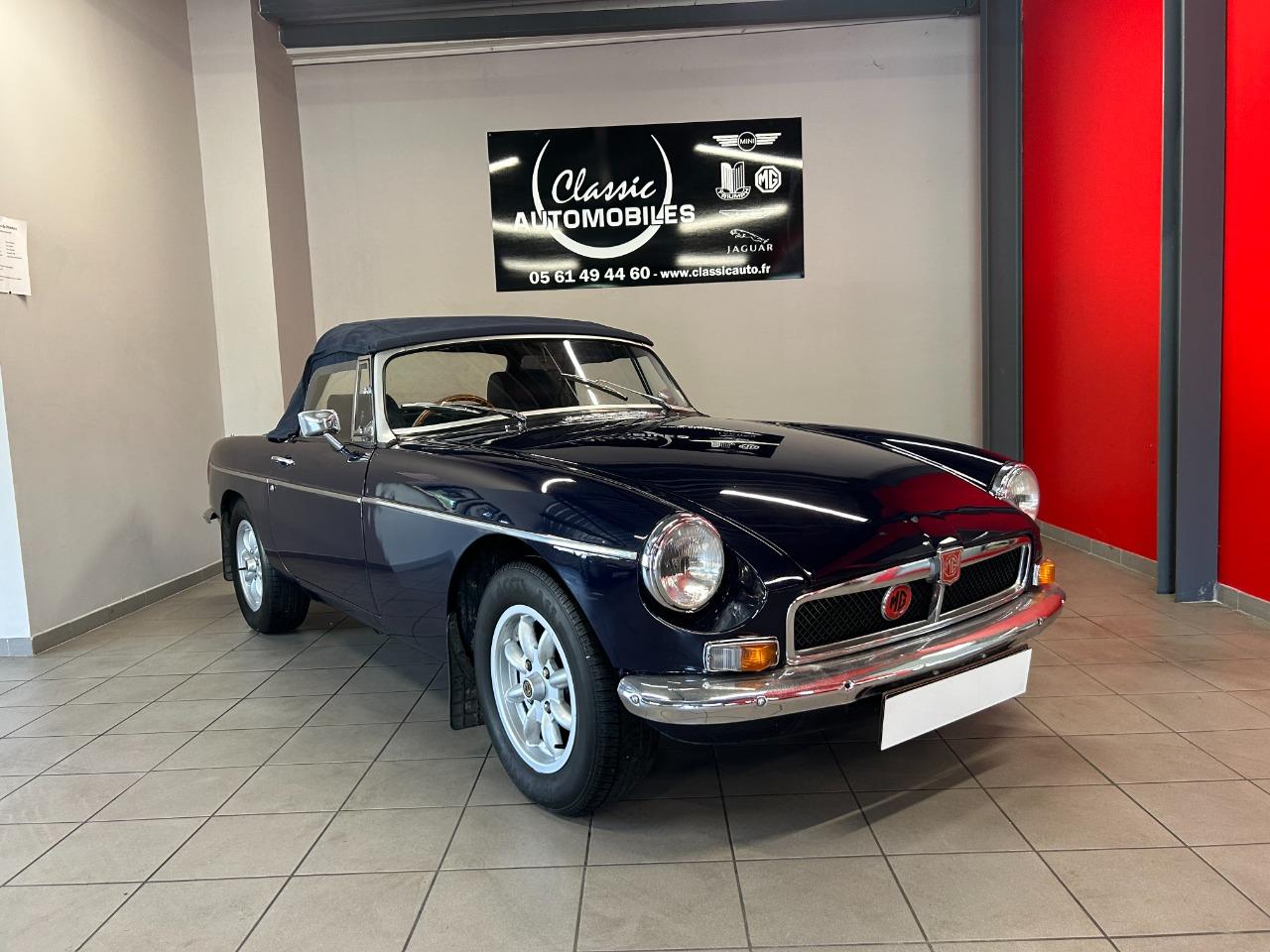 MG MGB - 1975 LesAnciennes.com