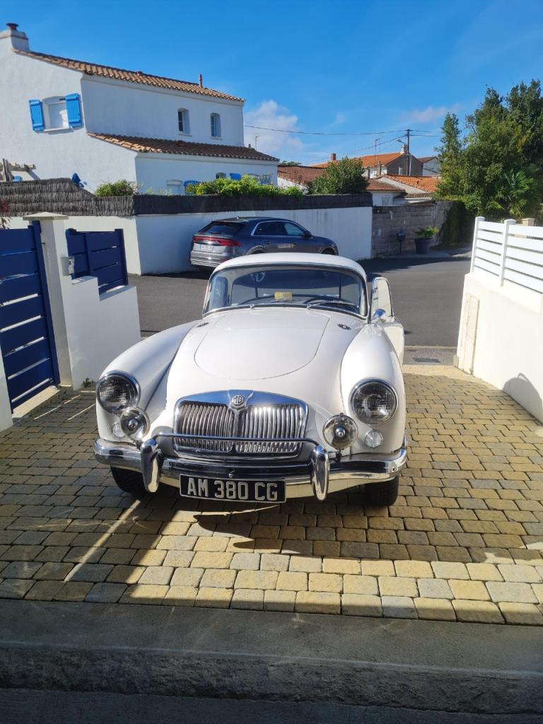MG MGA - 1959 LesAnciennes.com