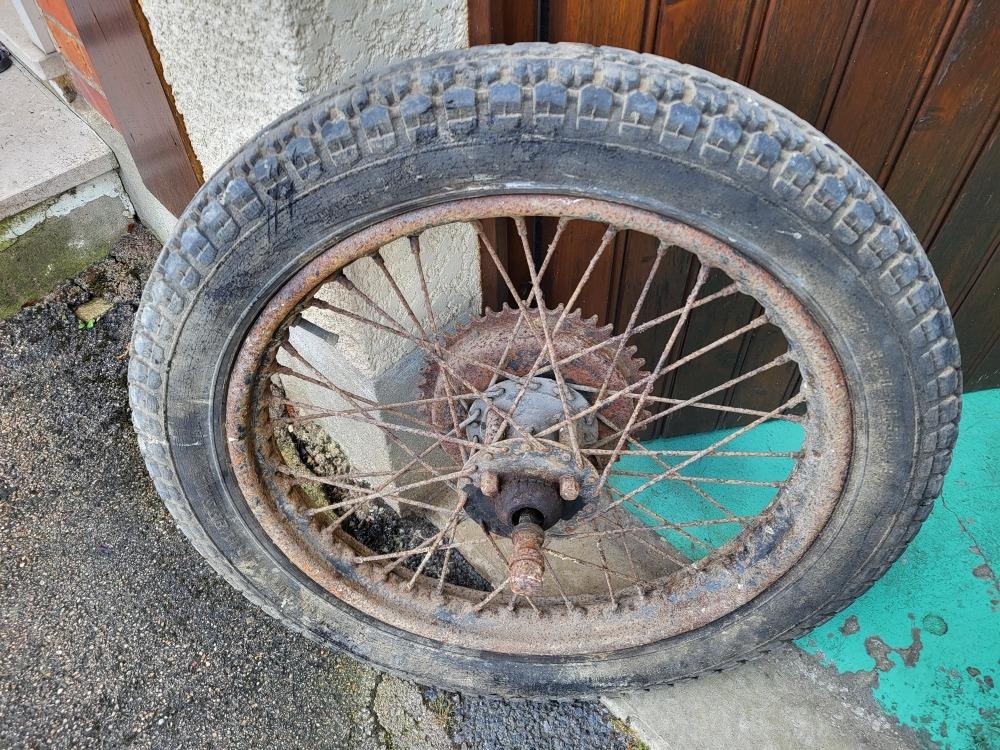 Pièces PEUGEOT ? LesAnciennes.com