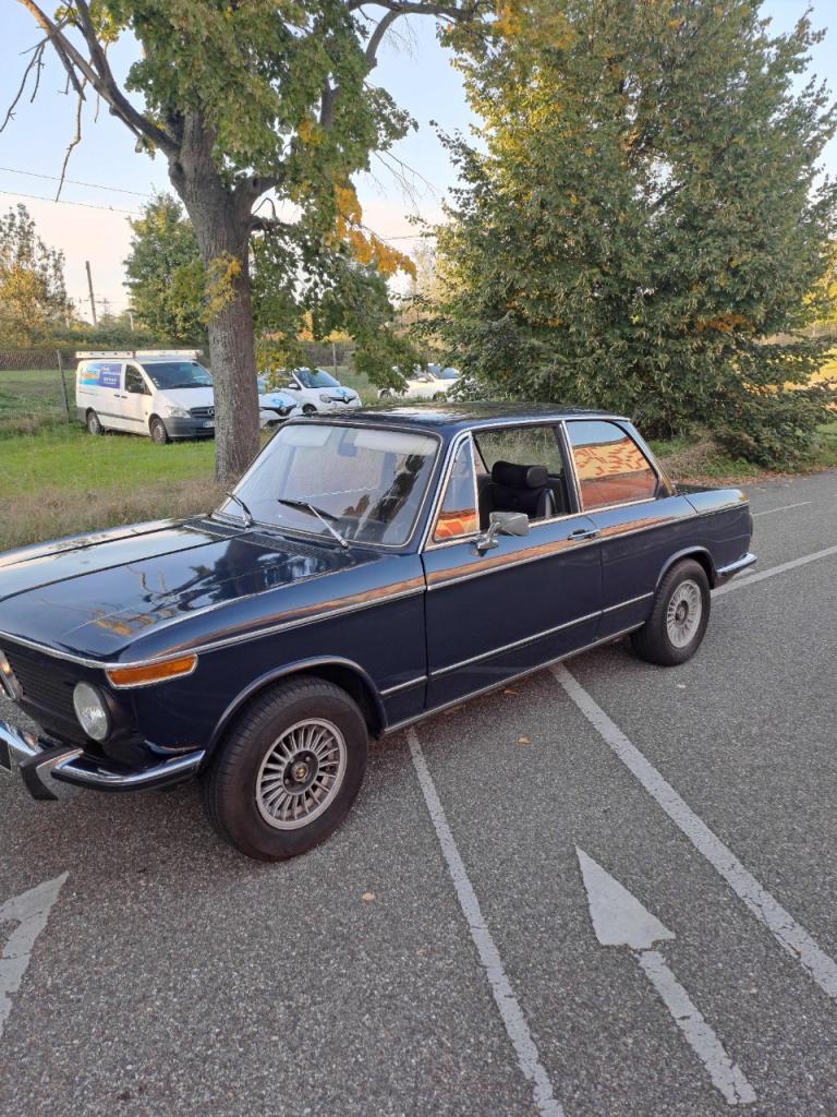 BMW 2002 tii - 1975 LesAnciennes.com