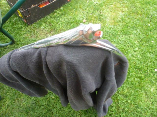 PEUGEOT 203/ 403:Lion de capot LesAnciennes.com