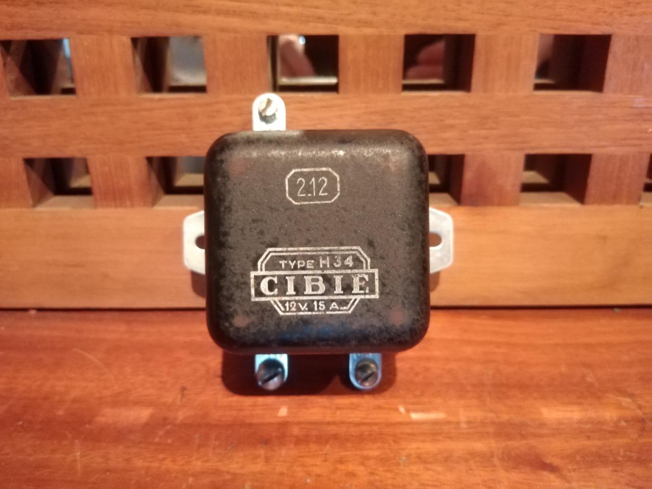 Régulateur PEUGEOT 201 LesAnciennes.com