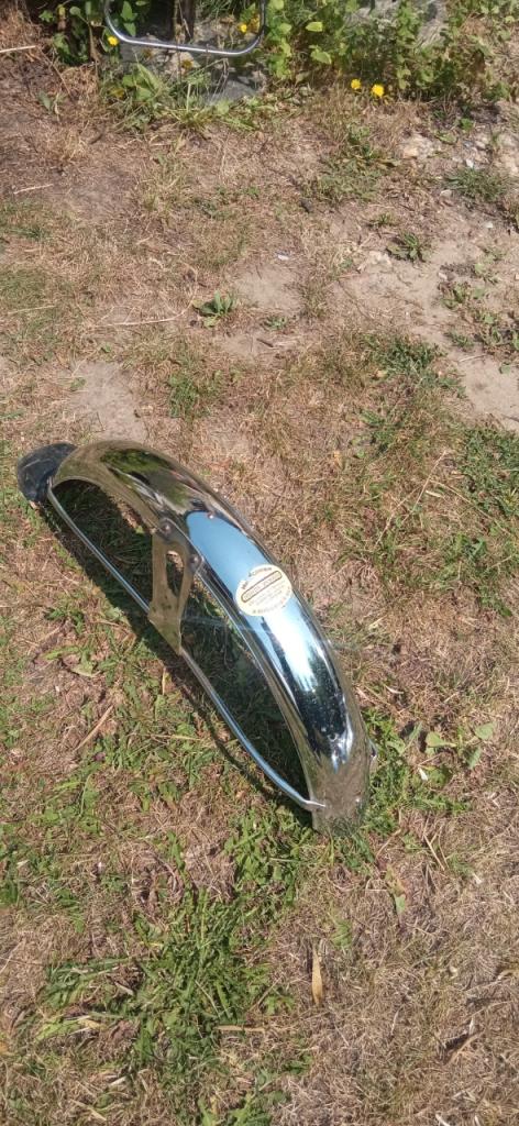Garde boue HONDA SS 50 LesAnciennes.com