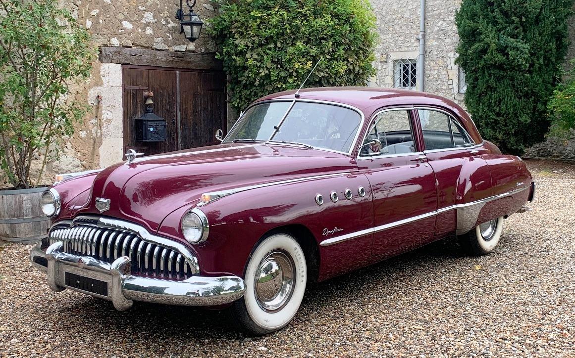BUICK Roadmaster - 1949 LesAnciennes.com