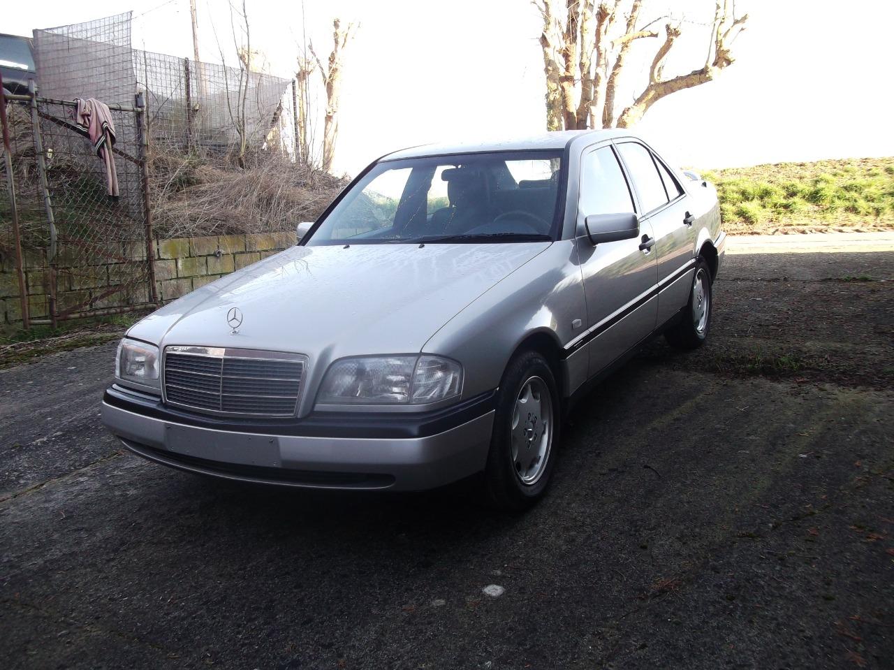 MERCEDES 220 c220 - 1996 LesAnciennes.com