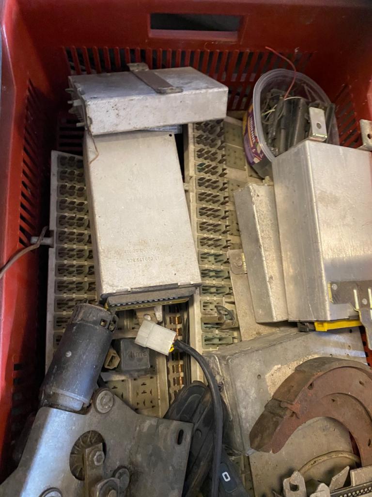 Pièces PORSCHE 928 LesAnciennes.com