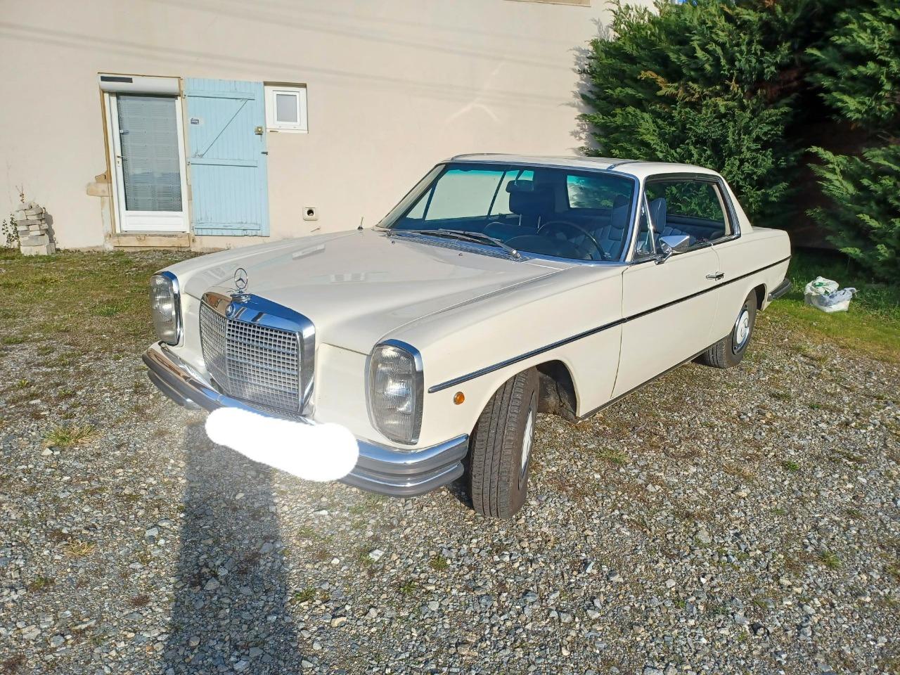 MERCEDES 250 C W114 - 1970 LesAnciennes.com