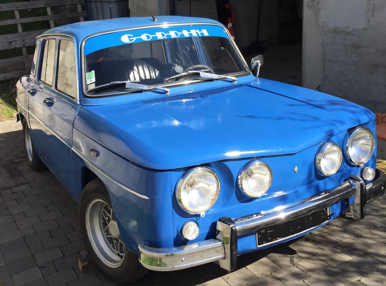 OPO 10 – Renault 8 TS 1968 – Voiture Miniature 1/24, Collection Argentine, Métal Vissé Sur Socle