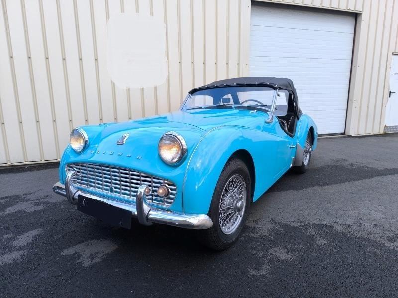 TRIUMPH TR3A CABRIOLET - 1959 LesAnciennes.com