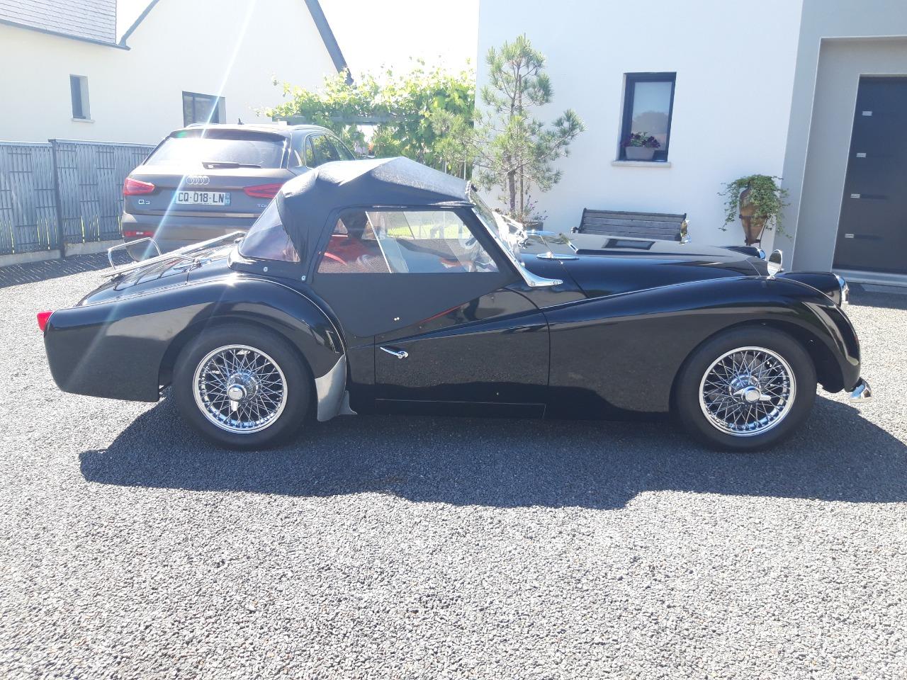 TRIUMPH TR3A Roadster - 1960 LesAnciennes.com