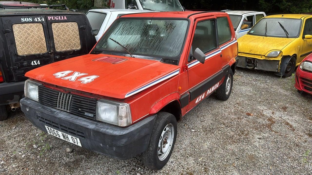 1989 Fiat Panda 4X4 LesAnciennes.com