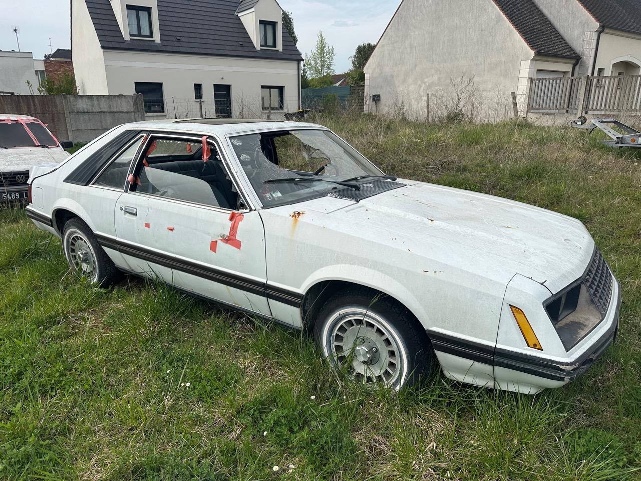 FORD Mustang 3 - 1980 LesAnciennes.com