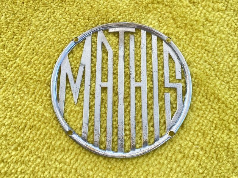 Logo de radiateur MATHIS P / PY / MY.... LesAnciennes.com