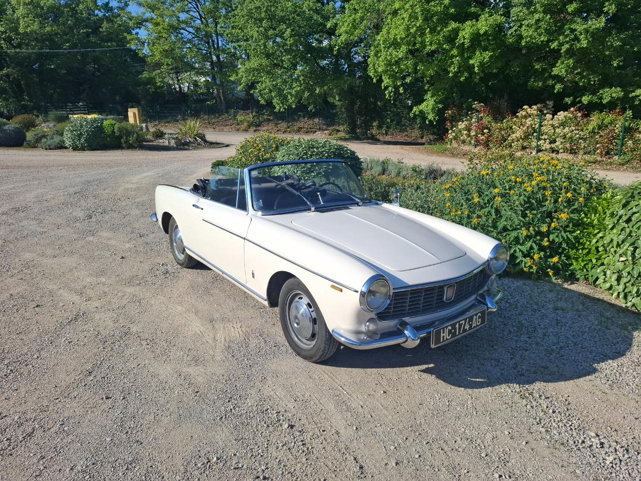 FIAT 1500 Cabriolet - 1964 LesAnciennes.com