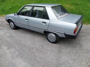 image_1-RENAULT 9 (R9) - 1983